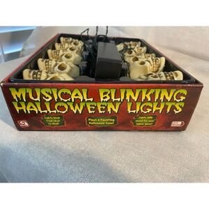 Musical‎ Blinking Skull Halloween Lights Collectible Decorative Gemmy